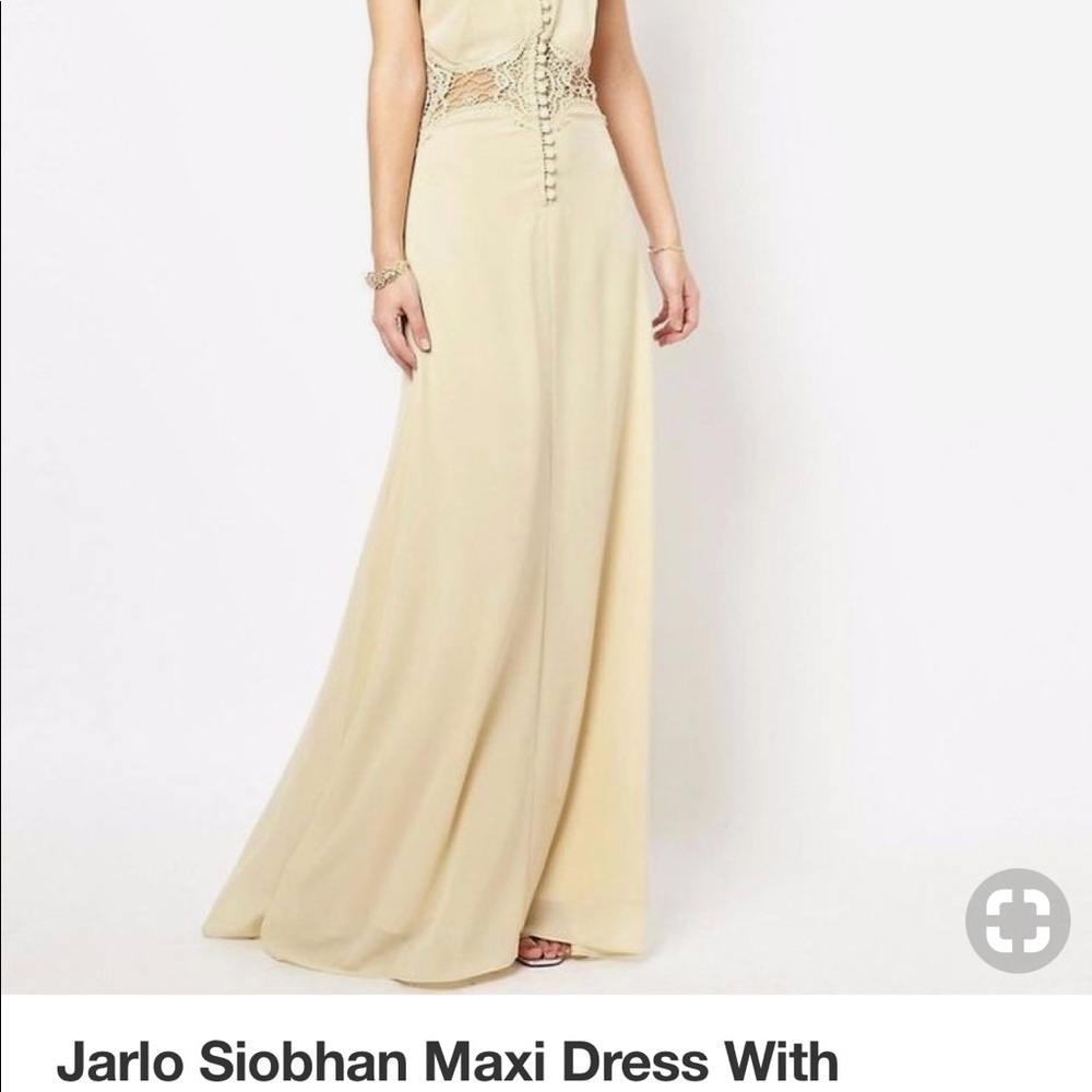 Jarlo “Siobhan” Maxi Dress - Picture 3 of 8